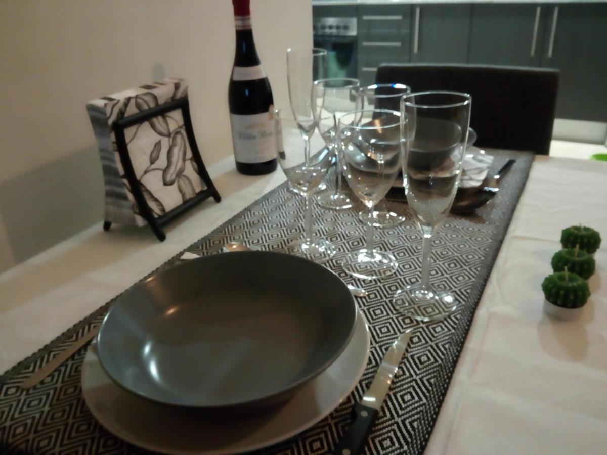 Apartamento Piscina Viena Roses Kültér fotó